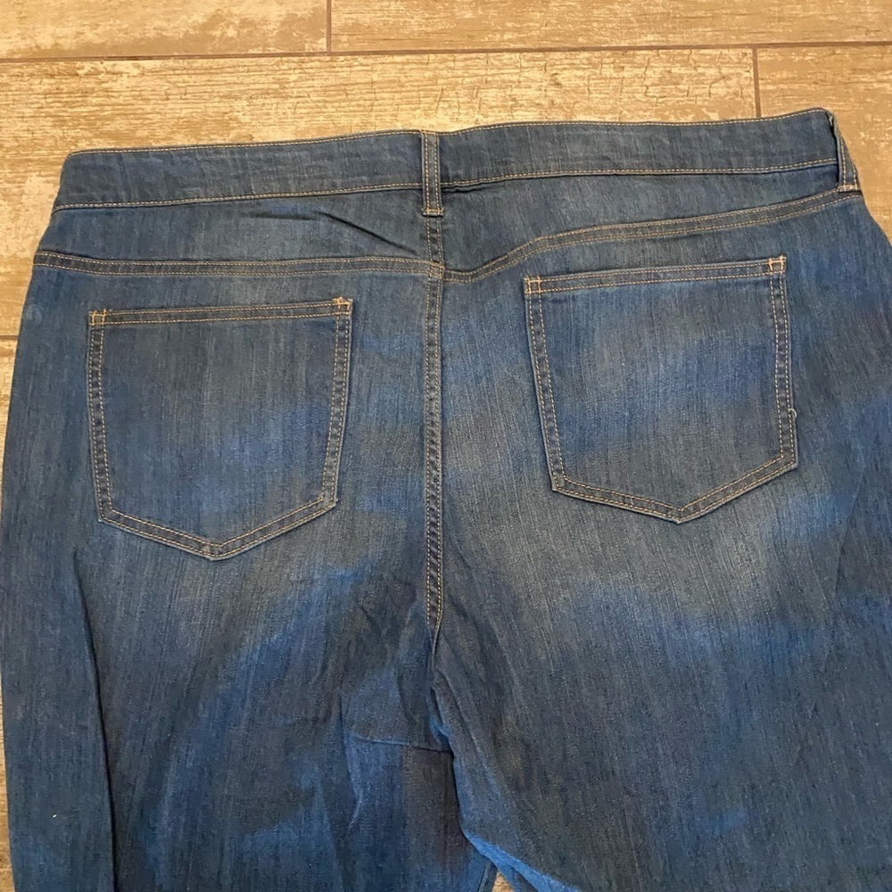 NWOT Old Navy the Diva jeans - Picture 4 of 8